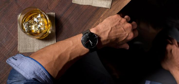 ‘Moto 360 krijgt ondersteuning draadloos laden via Qi-standaard’