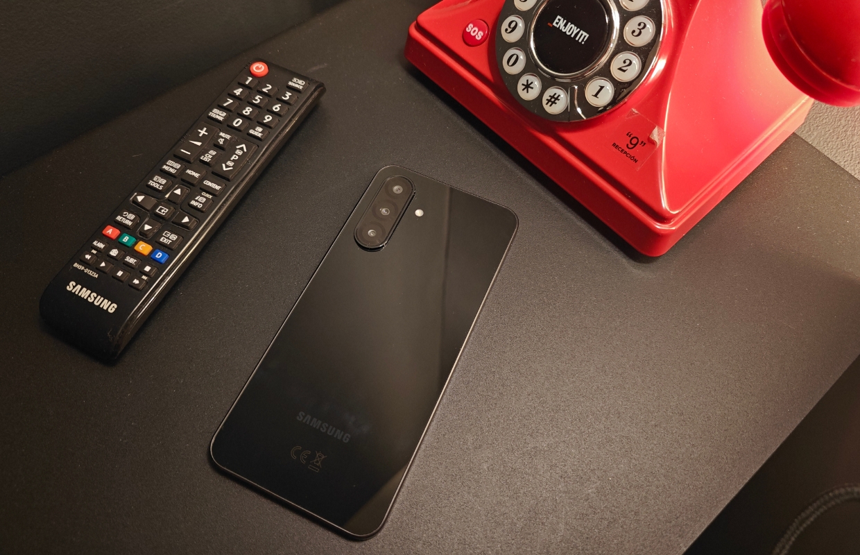 Samsung Galaxy A26 review: je moet ‘m een handje helpen