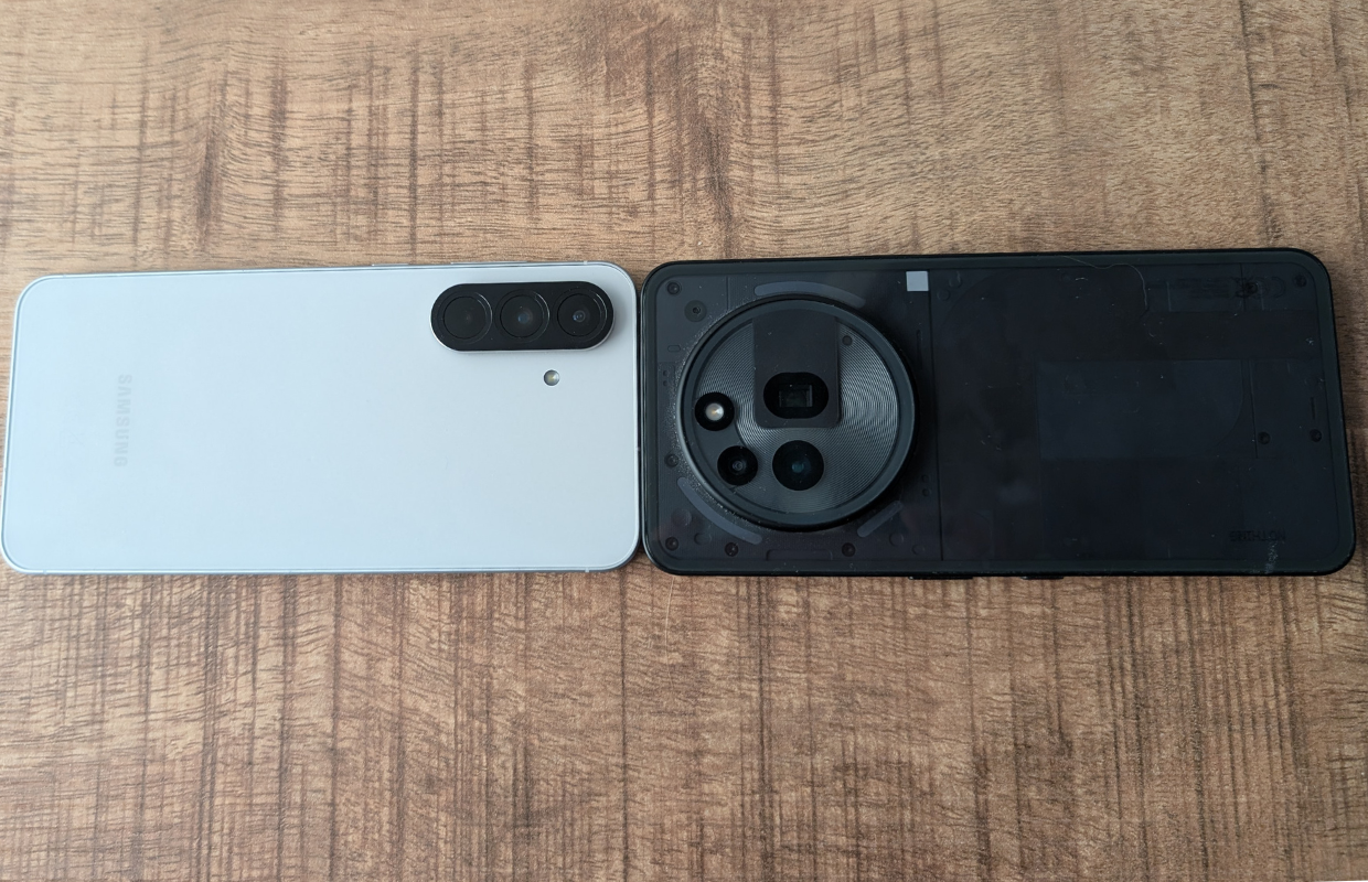 Samsung Galaxy A56 versus Nothing Phone (3a) Pro: welke midranger wint?