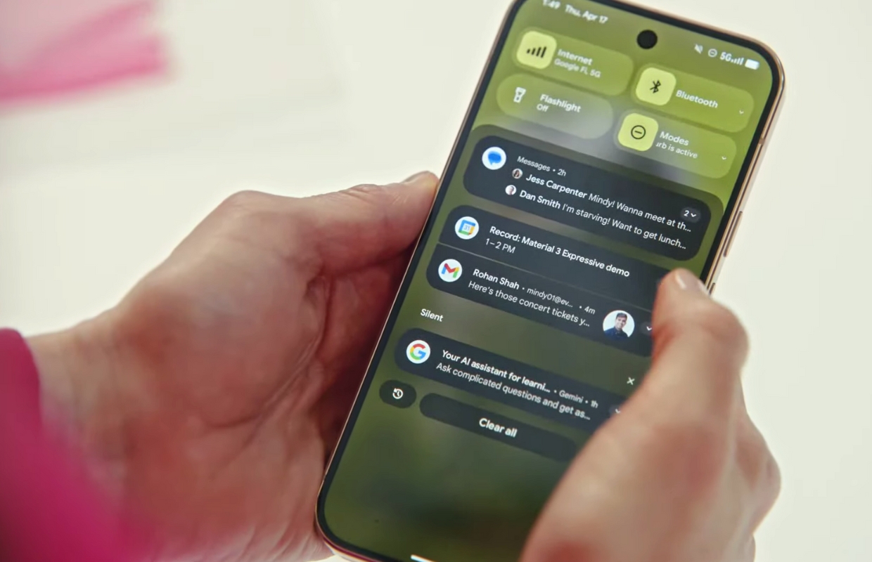 Zo zet je de meldingen van Google en andere apps uit op je telefoon