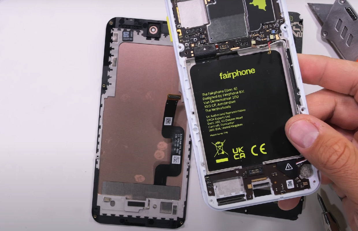 Ook Fairphone 6 wordt door de mangel gehaald