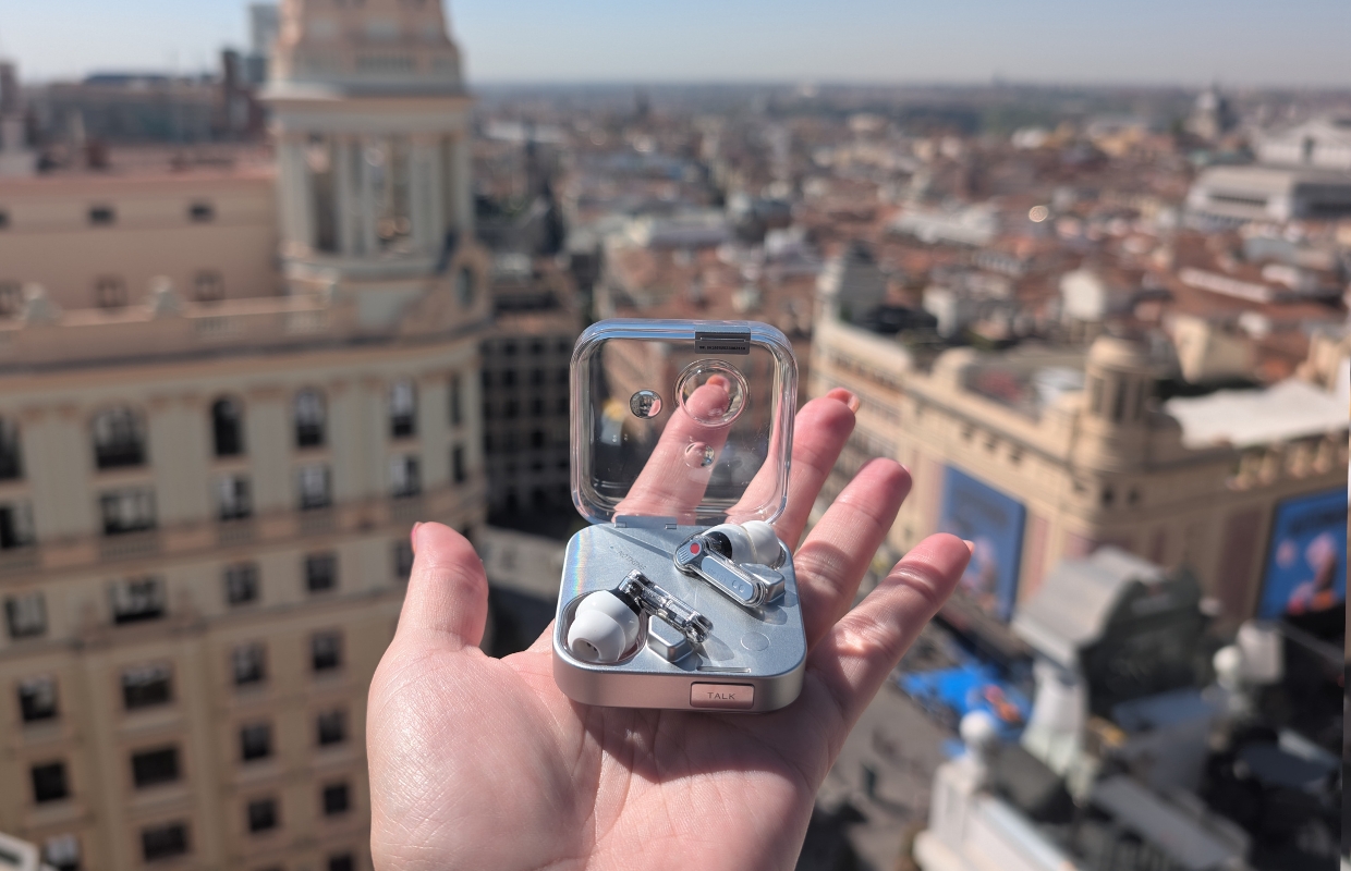 Nothing Ear (3) review: klaar is case