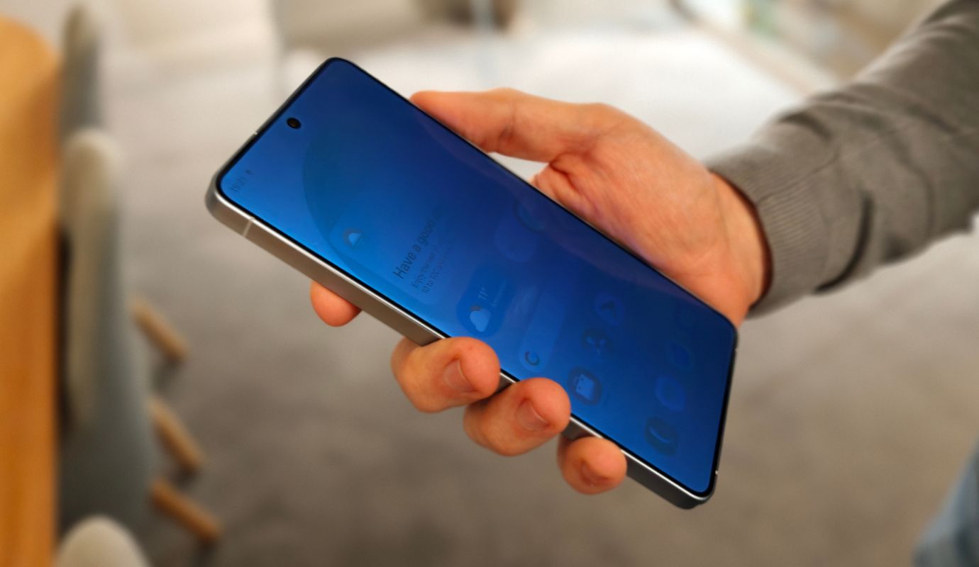 Geen Galaxy S26 Ultra? Zo weer je pottenkijkers