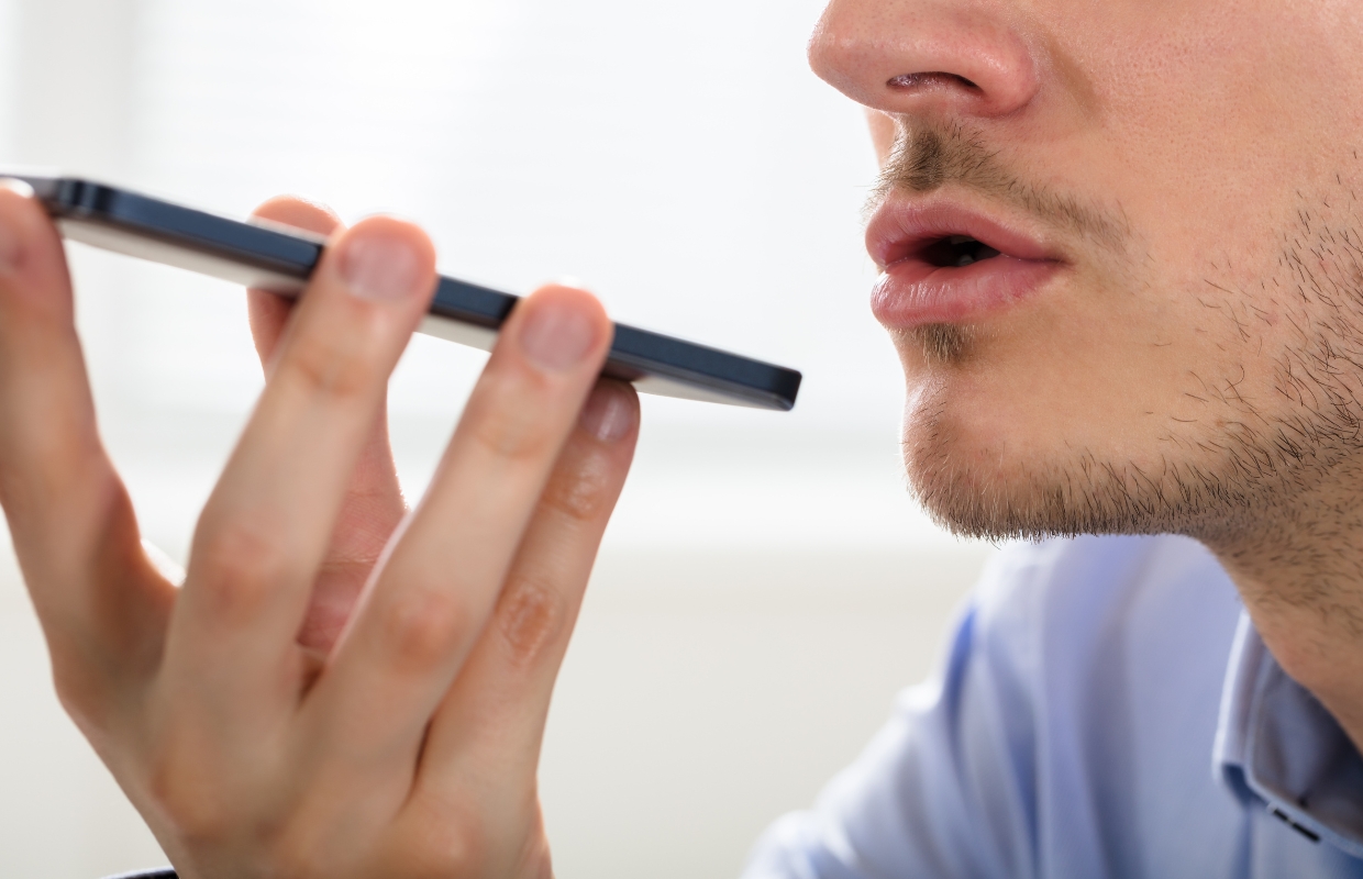 Wat kun je doen als een spraakbericht te snel gaat?