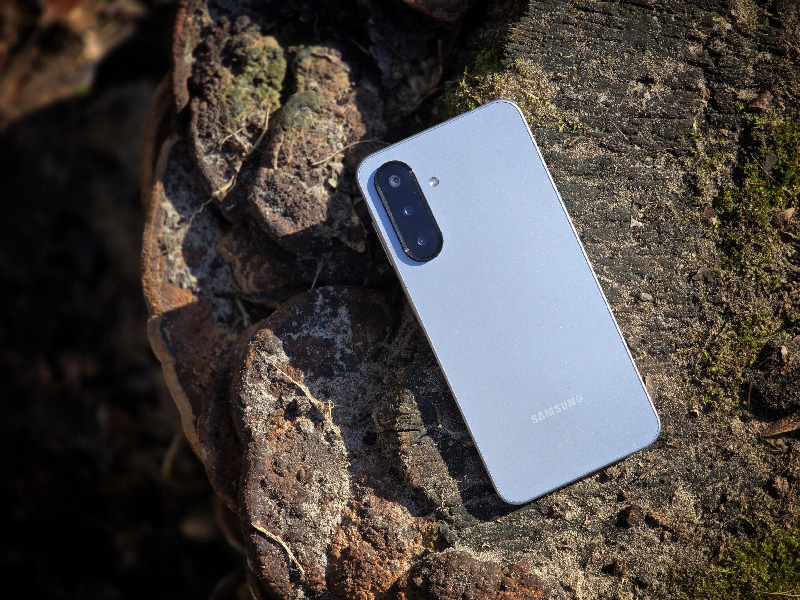 Samsung Galaxy A17 review: ternauwernood overleefd